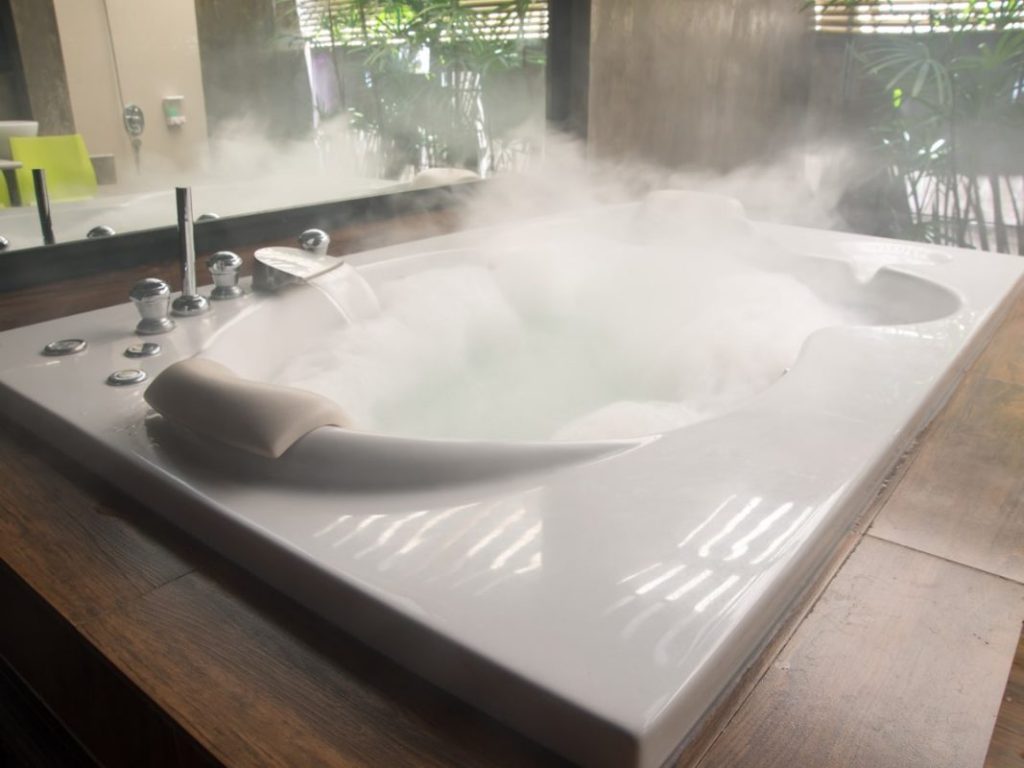 Địa điểm mua bồn tắm massage uy tín nhất