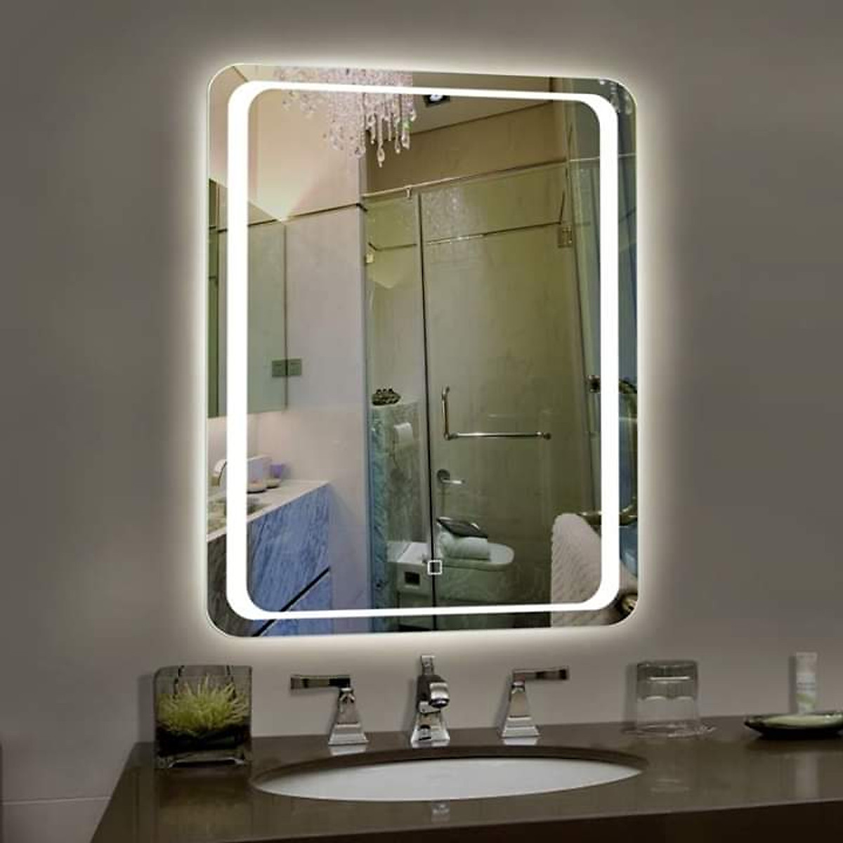 Gương đèn led giúp tạo điểm nhấn cho phòng tắm