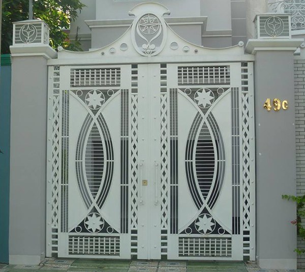 Những màu sơn cửa sắt đẹp với màu trắng