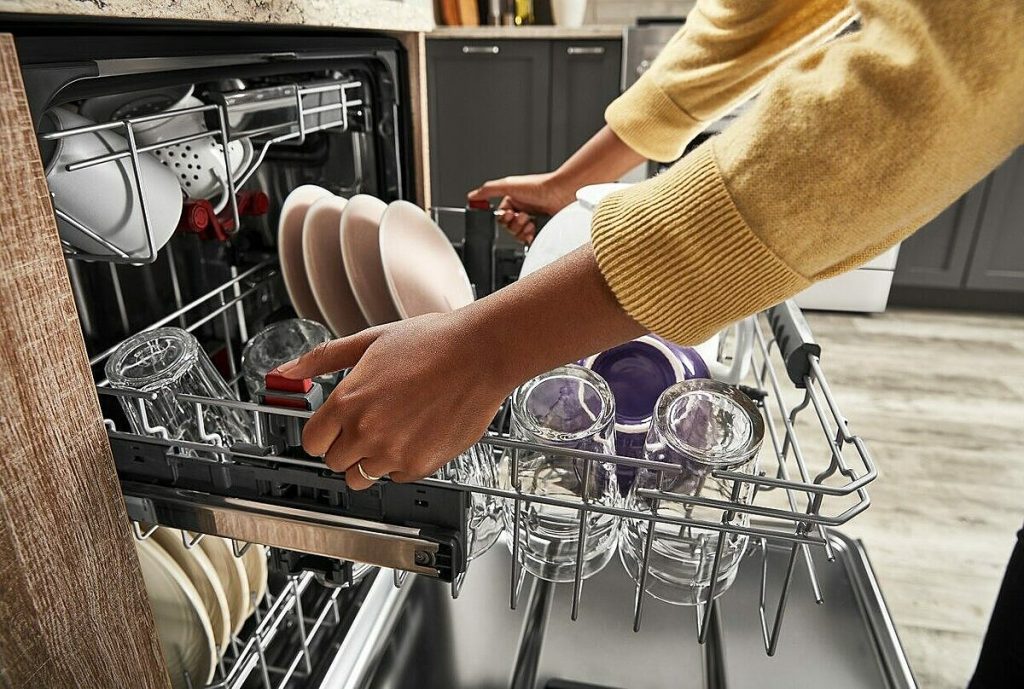 4 tác hại của máy rửa bát ảnh hưởng xấu đến sức khoẻ