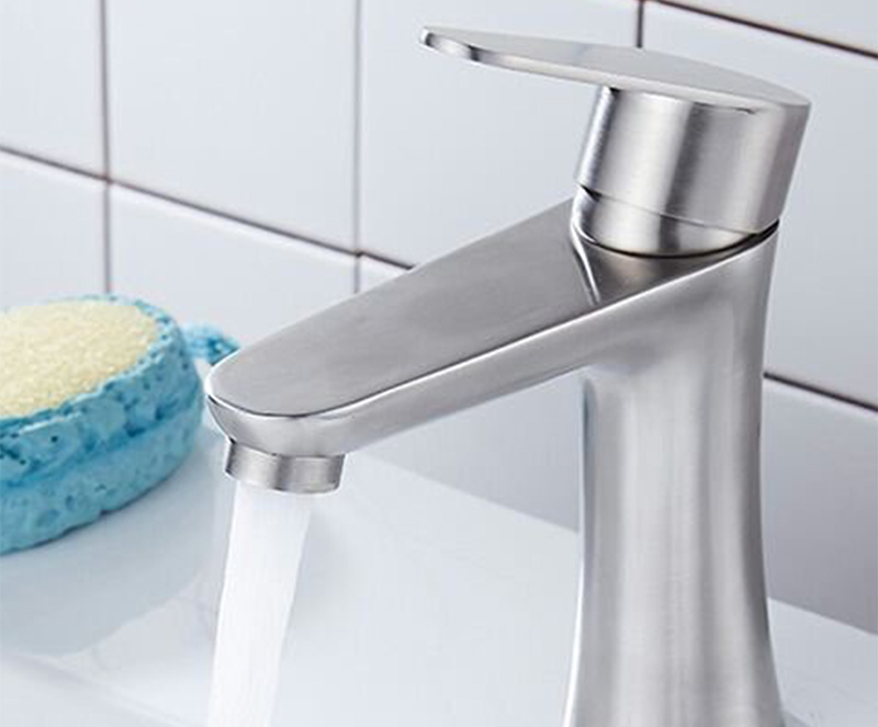 Khách hàng cần tránh mua vòi lavabo không rõ nguồn gốc hoặc có độ bền kém