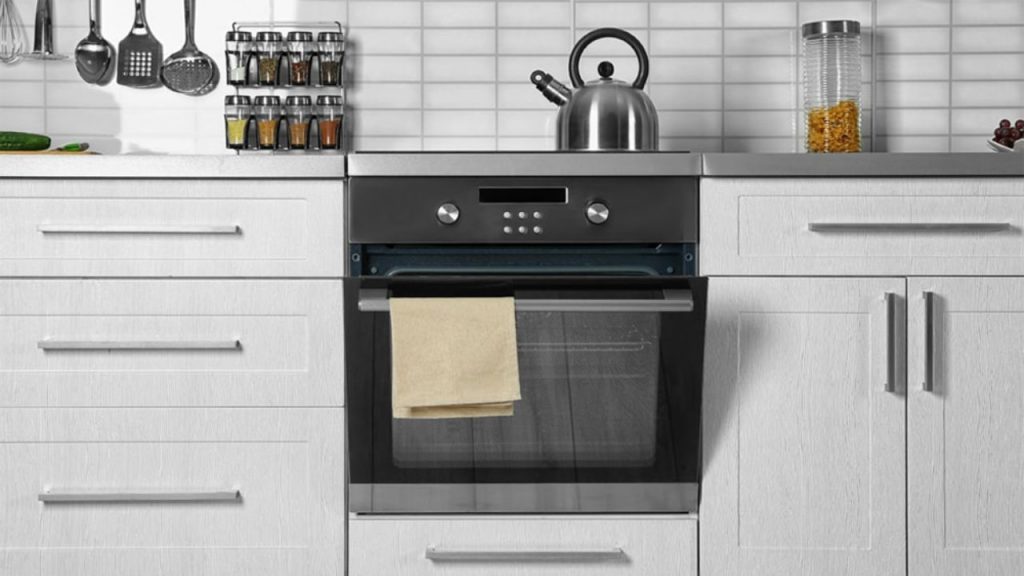 Mẹo xác định kích thước lò vi sóng âm tủ thích hợp cho gia đình