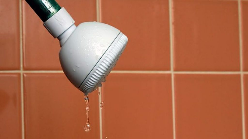 Cách sửa vòi sen bị rỉ nước: Nguyên nhân và các bước khắc phục nhanh chóng